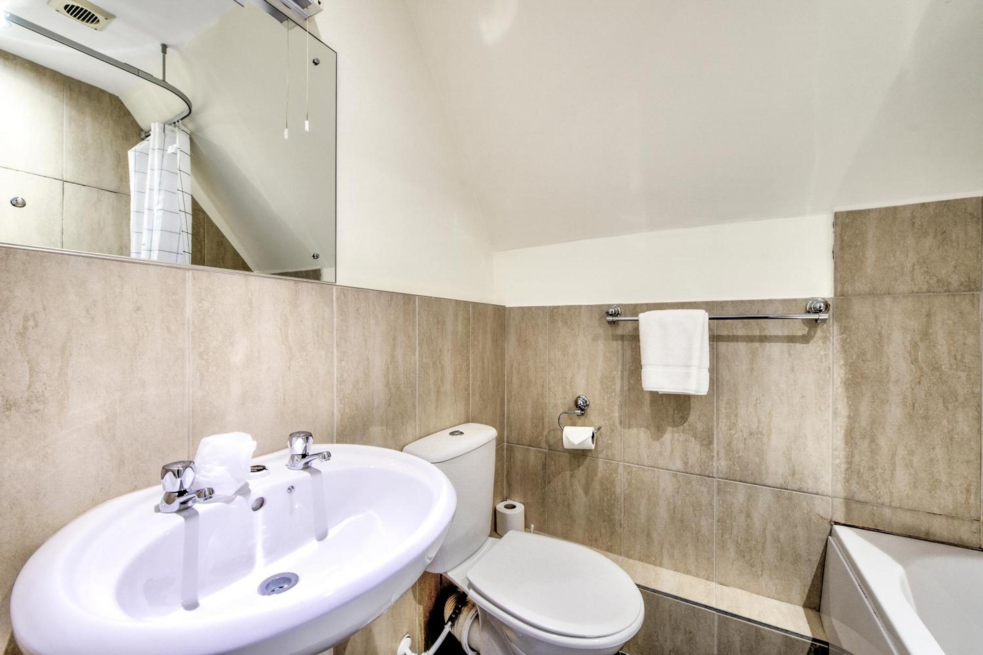 Hotel The