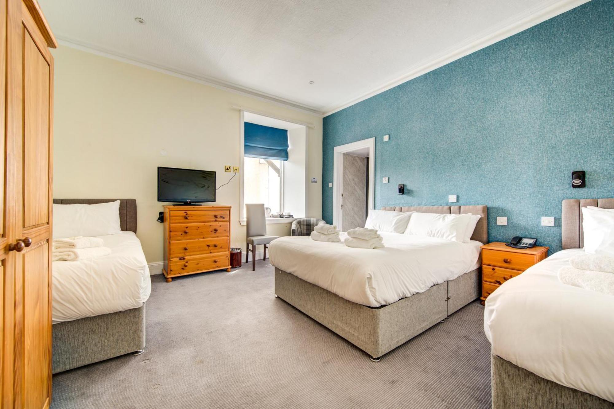 The Hotel 3*