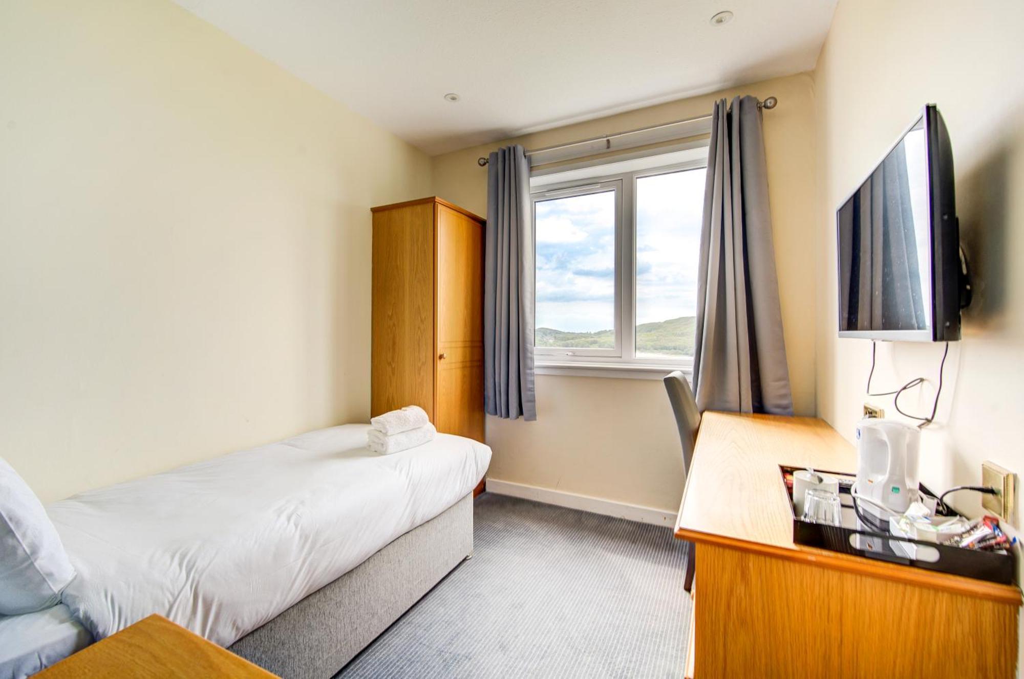 The Hotel Morar
